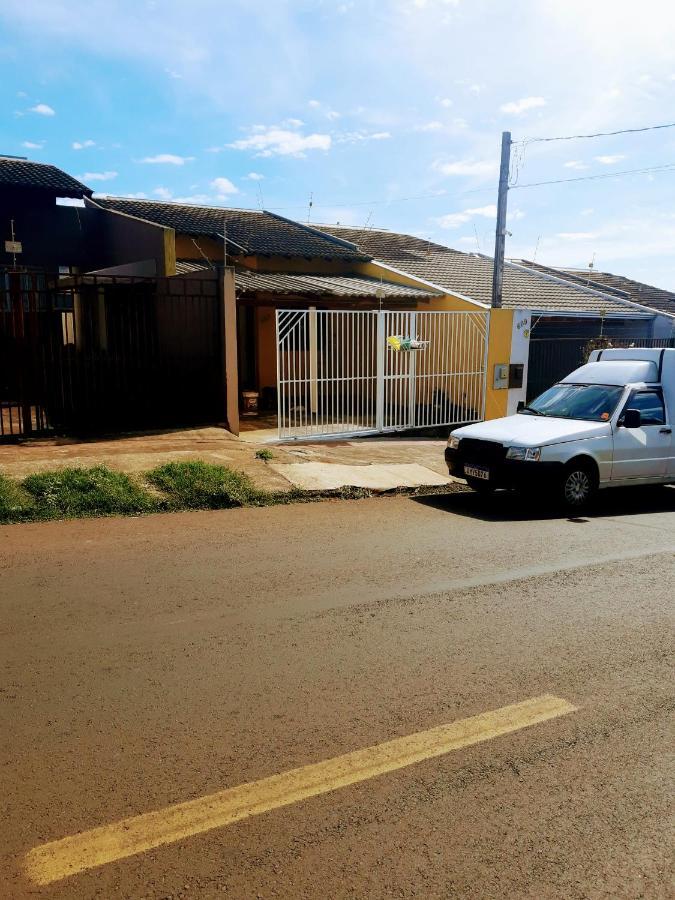 Casa amarela 01 Villa Londrina Bagian luar foto